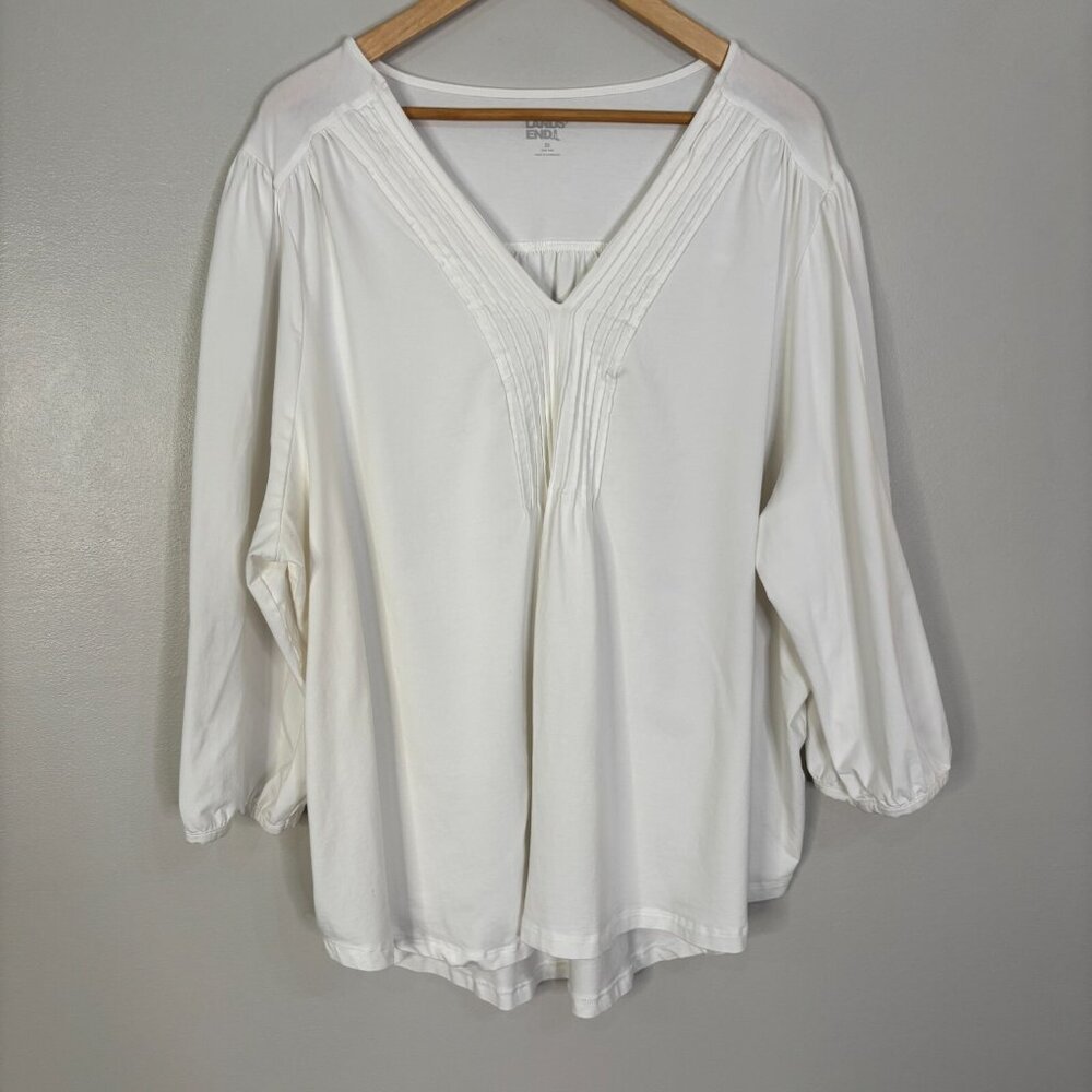 Lands End Top 3X White Pleated 3/4 Sleeve Stretch V-Neck Women‎
